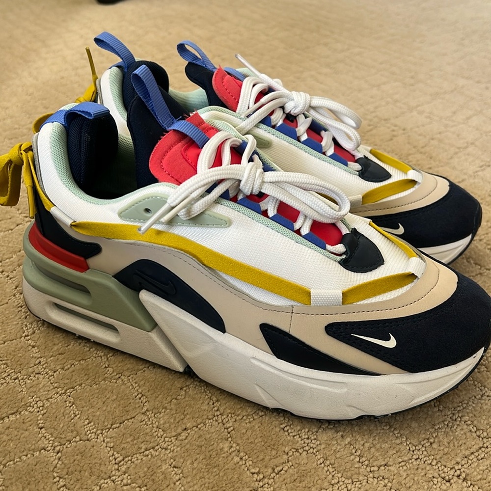 Nike Air Max Furyosa 9.5